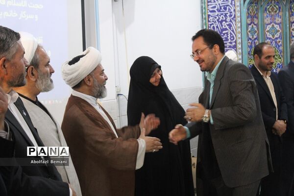 مراسم معرفی معاونان جدید «آموزش ابتدایی» و «سوادآموزی» آموزش و پرورش قم