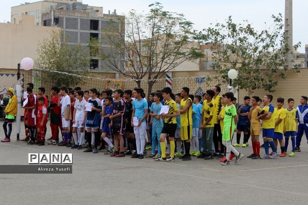آغاز طرح ورزشی «100 مسابقه در صد روز» در دبیرستان گوهرتاج ترابی زاده