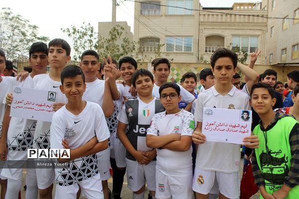 آغاز طرح ورزشی «100 مسابقه در صد روز» در دبیرستان گوهرتاج ترابی زاده