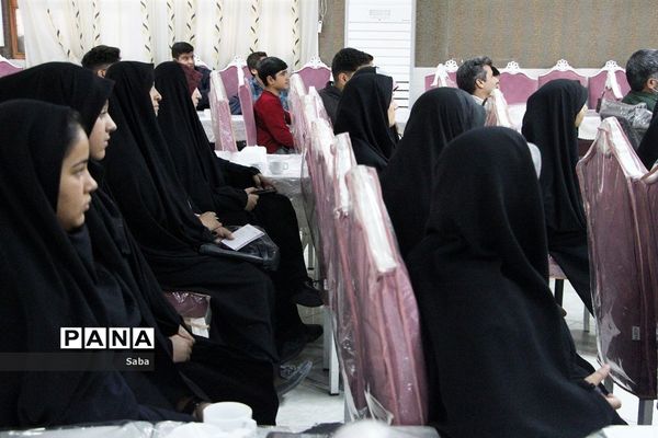 تودیع و معارفه فرماندهان واحد‌های پیشگام حوزه حضرت معصومه(س)