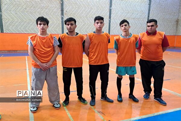 مسابقات فوتسال به‌مناسبت روز دانش‌آموز
