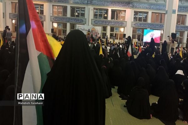 دیدار دانش‌آموزان استان مرکزی با مقام معظم رهبری