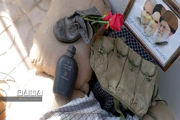 گرامیداشت ۱۳ آبان در مدارس آباده