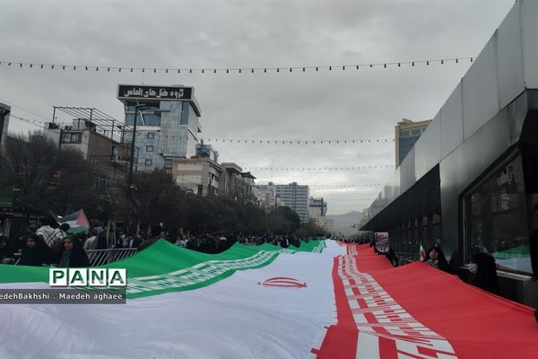 راهپیمایی۱۳ آبان از میدان بسیج تا حرم مطهر رضوی