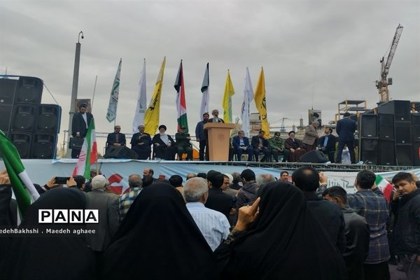 راهپیمایی۱۳ آبان از میدان بسیج تا حرم مطهر رضوی