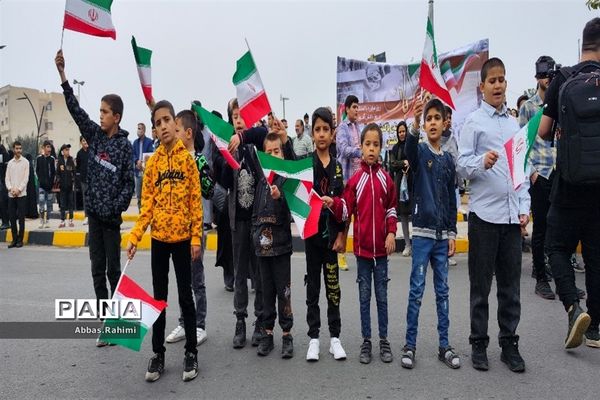 تجمع دانش‌آموزان پاکدشتی به مناسبت ۱۳ آبان