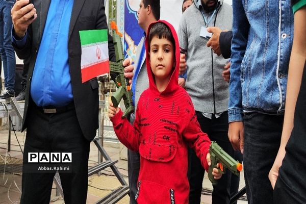 تجمع دانش‌آموزان پاکدشتی به مناسبت ۱۳ آبان