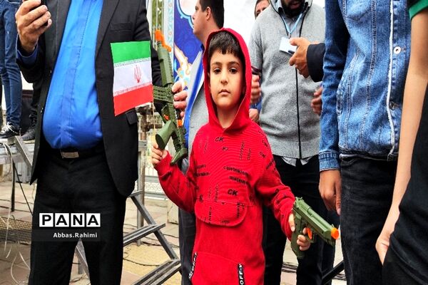 تجمع دانش‌آموزان پاکدشتی به مناسبت ۱۳ آبان