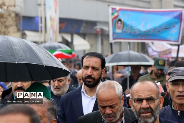 حضور مردم شهر قدس در راهپیمایی ۱۳ آبان