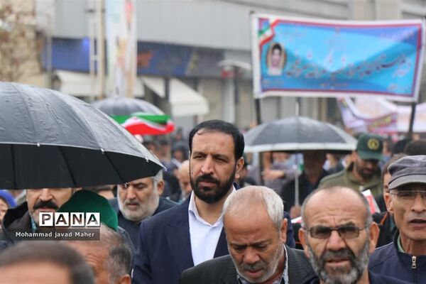 حضور مردم شهر قدس در راهپیمایی ۱۳ آبان