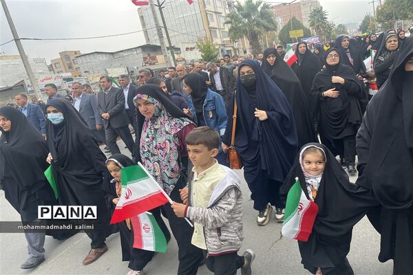 راهپیمایی سیزده آبان در شهر ایلام