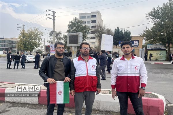 راهپیمایی سیزده آبان در شهر ایلام