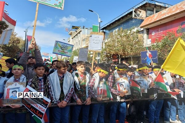 راهپیمایی روز 13آبان در زنجان