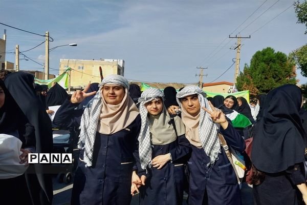 راهپیمایی 13 آبان ماه در شهرستان دره شهر