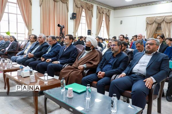 زنگ استکبار ستیزی در زنجان