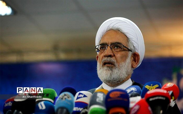 یوم الله 13 آبان روز مقاومت و استکبارستیزی است
