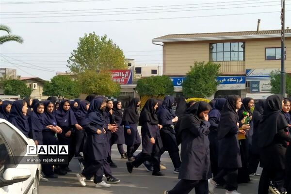 راهپیمایی روز دانش‌آموز در بهنمیر