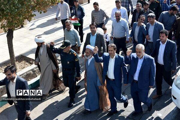راهپیمائی  یوم الله سیزدهم آبان دربهاباد یزد