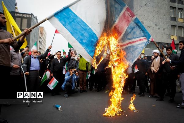 راهپیمایی ۱۳ آبان در تهران
