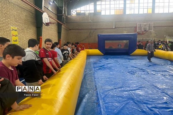 مراسم ۱۳ آبان روز دانش‌آموز