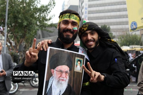 مراسم راهپیمایی ۱۳ آبان