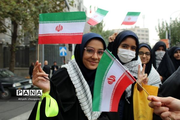 مراسم راهپیمایی ۱۳ آبان