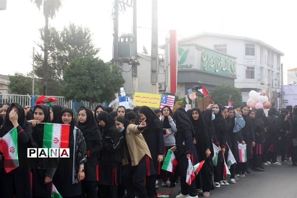 راهپیمایی یوم الله ۱۳ آبان در محمودآباد