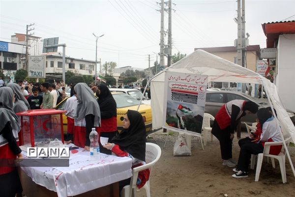 راهپیمایی یوم الله ۱۳ آبان در محمودآباد