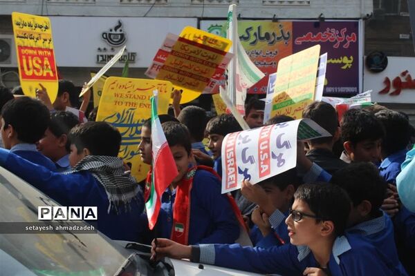 راهپیمایی روز دانش‌آموز در گلوگاه