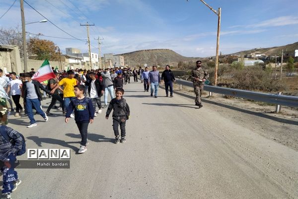 راهپیمایی ۱۳ آبان در شهرستان راز و جرگلان