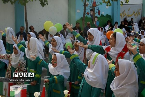 نواختن زنگ استکبارستیزی و پویش فریاد عروسک‌ها در گلوگاه