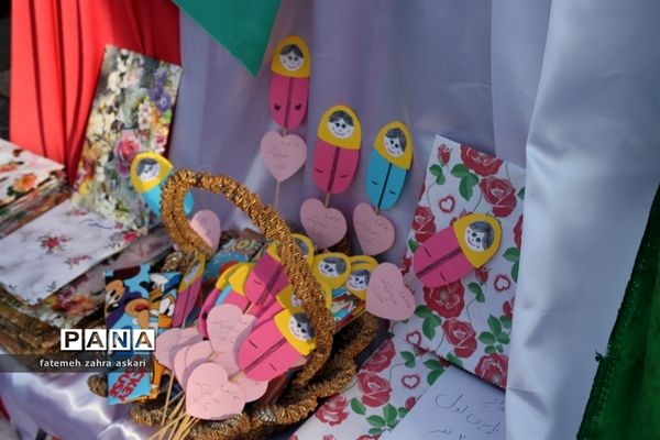 نواختن زنگ استکبارستیزی و پویش فریاد عروسک‌ها در گلوگاه