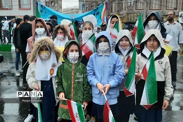 برگزاری یوم‌الله ۱۳ آبان در شهرستان قرچک