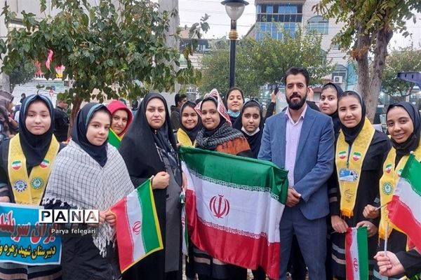 برگزاری یوم‌الله ۱۳ آبان در شهرستان قرچک