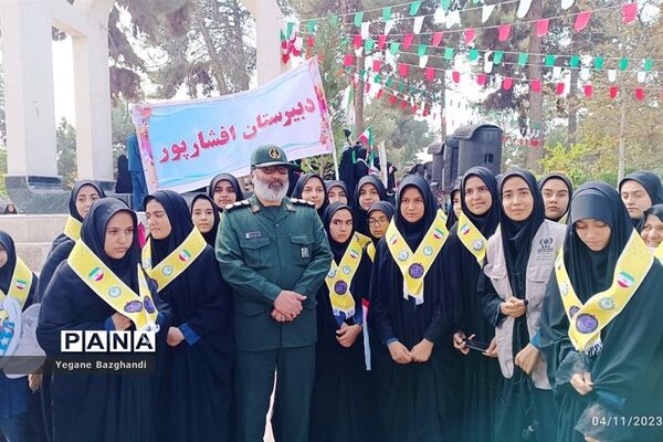 راهپیمایی باشکوه و کم نظیر ۱۳ آبان در شهرستان سبزوار