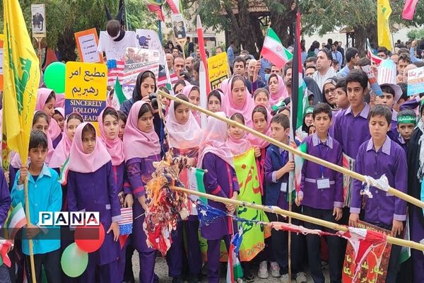 حضور پرشور دانش‌آموزان سلمانشهر در راهپیمایی ۱۳ آبان