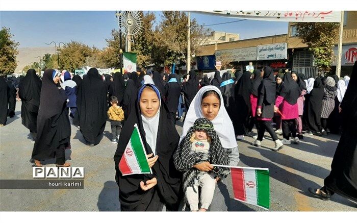 راهپیمایی روز۱۳ آبان شهرستان مانه و سملقان/ فیلم