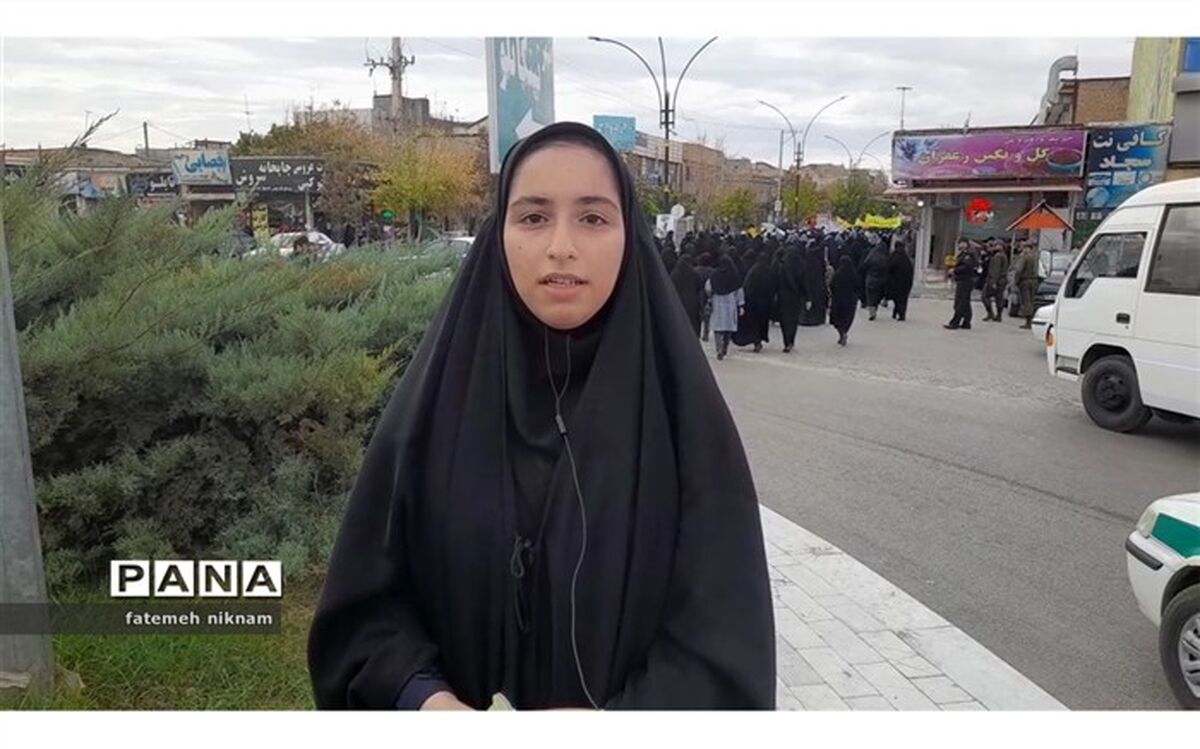 پیام دانش آموز فاروجی با زبان انگلیسی در روز ۱۳ آبان