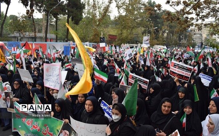 راهپیمایی ۱۳ آبان در مراغه برگزار شد