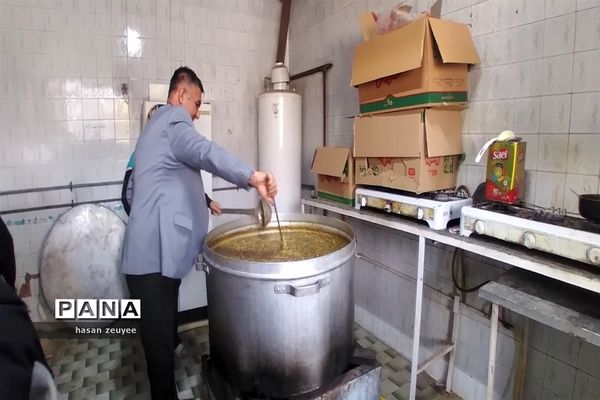 مراسم 13آبان در مدرسه شهید ندافی