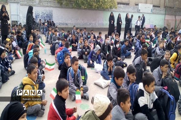 مراسم 13آبان در مدرسه شهید ندافی