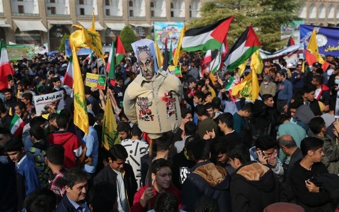 گزارش خبرنکار پانا از راهپیمایی ۱۳ آبان در اصفهان