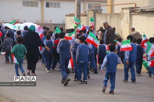 راهپیمایی ۱۳ آبان در سیمرغ