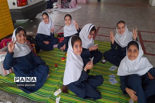 جشن روز دانش‌آموز دردبستان شهید صابری قائمشهر