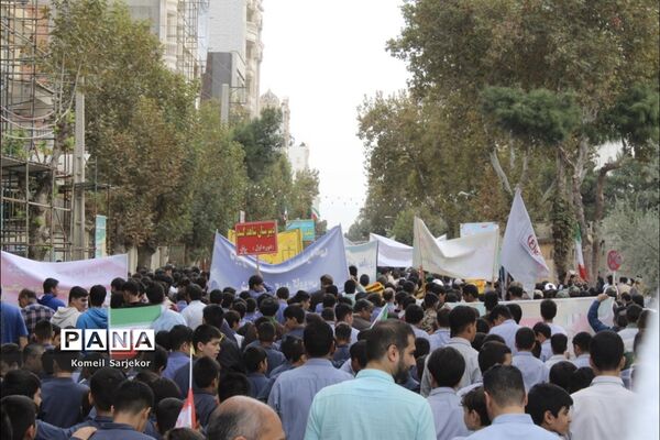 راهپیمایی یوم الله سیزده آبان در شهرستان گنبد کاووس