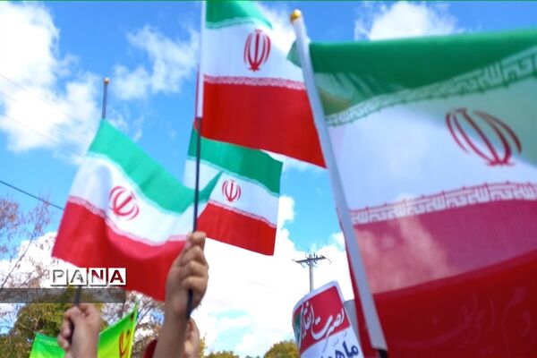 راهپیمایی ۱۳ آبان در شهر دامنه فریدن