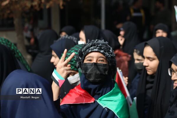 راهپیمایی  ۱۳ آبان‌ در اردکان