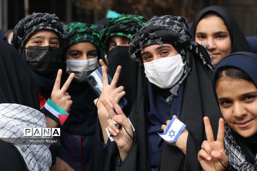 راهپیمایی  ۱۳ آبان‌ در اردکان