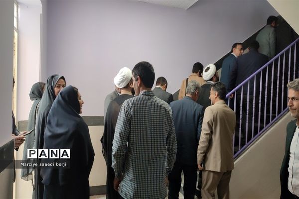 آیین افتتاح دبستان ۹ کلاسه بانو عزت علمی باقرخان ۳