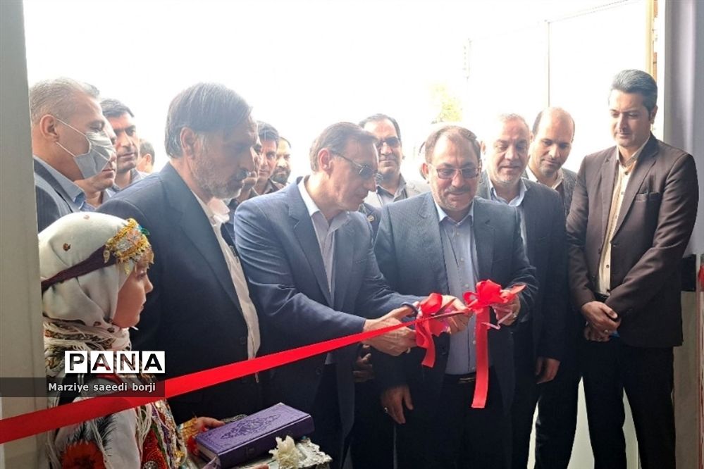 آیین افتتاح دبستان ۹ کلاسه بانو عزت علمی باقرخان ۳